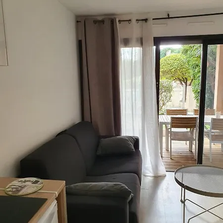 6 Rue de la Verrerie Cannes Extérieur photo