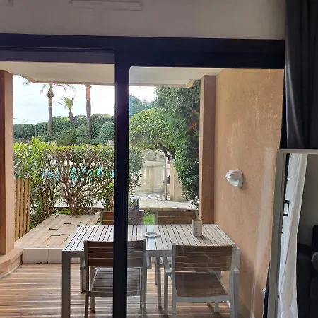 6 Rue de la Verrerie Cannes Extérieur photo