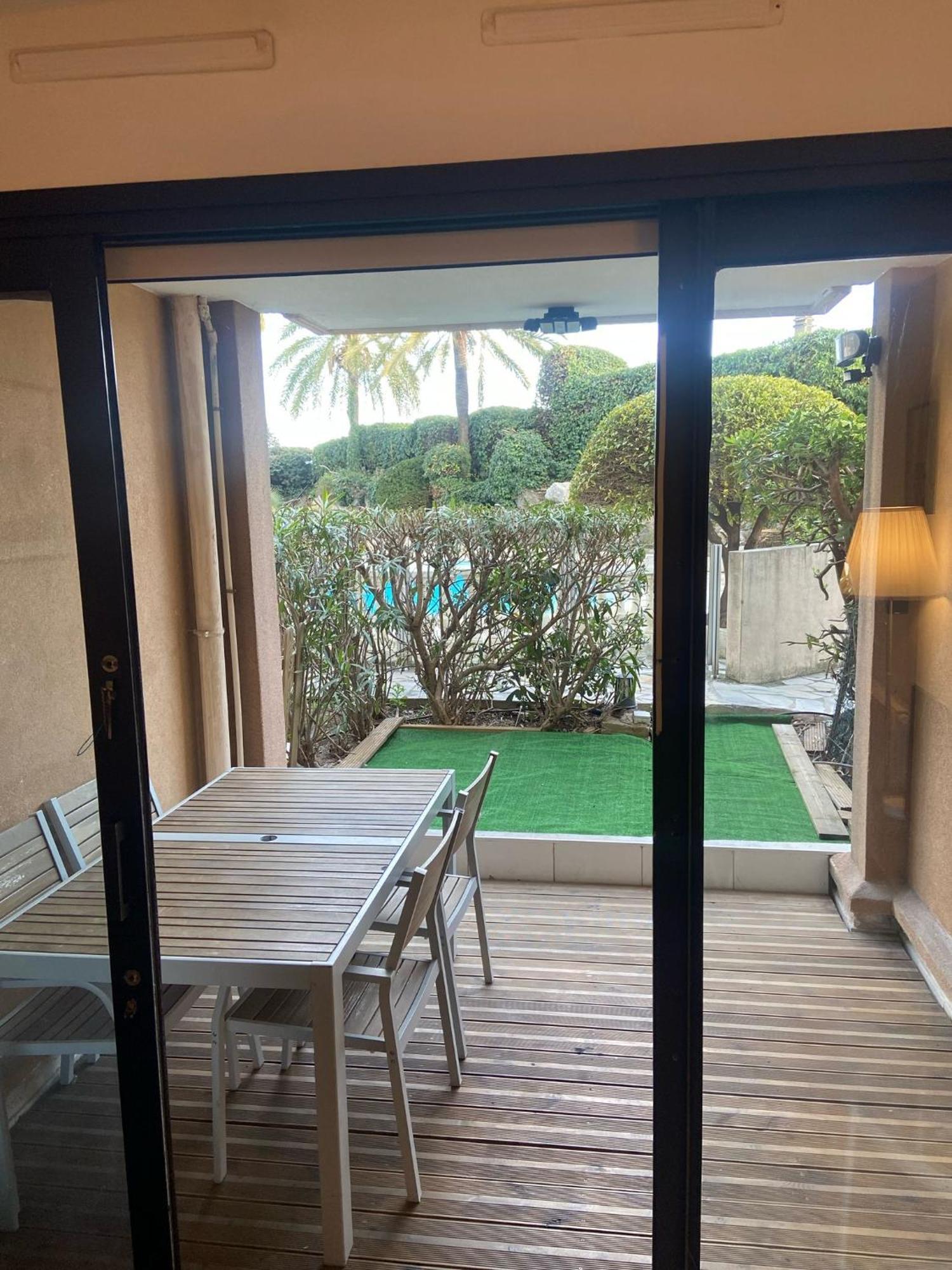 6 Rue De La Verrerie * Cannes